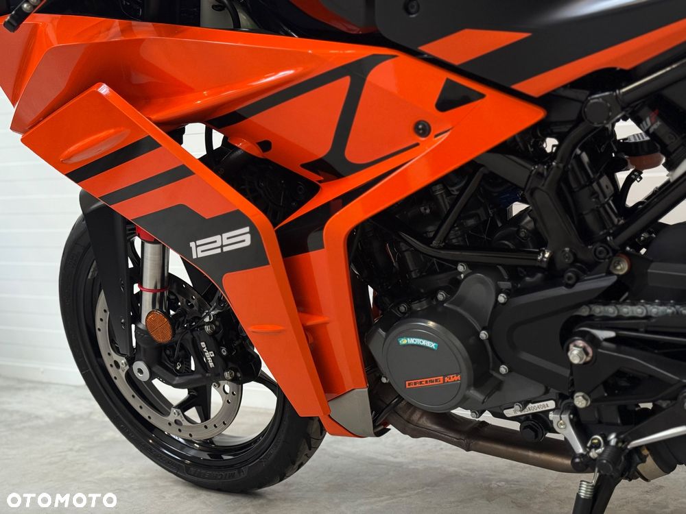 KTM RC 125 - 34