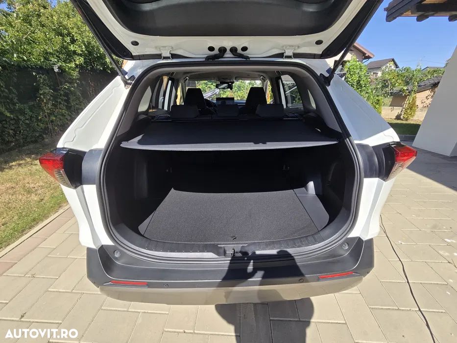 Toyota RAV4 Standard - 7