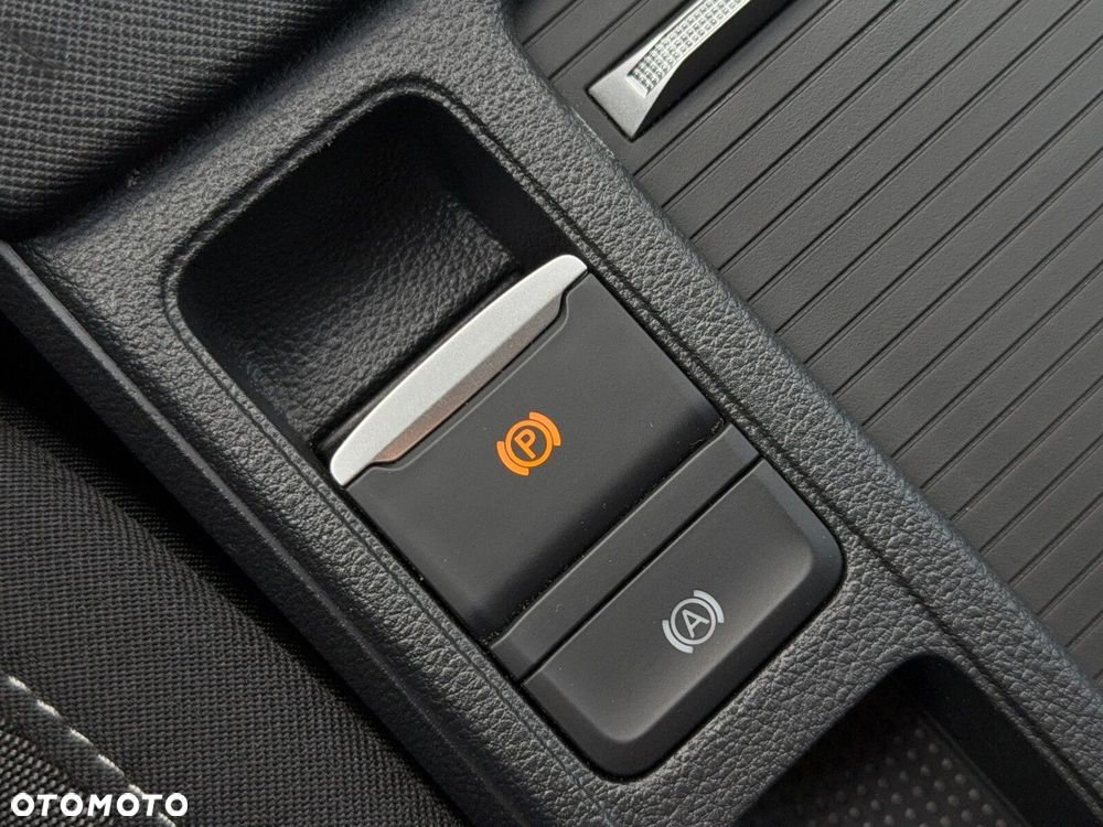 Skoda Octavia 1.5 TSI Selection - 28