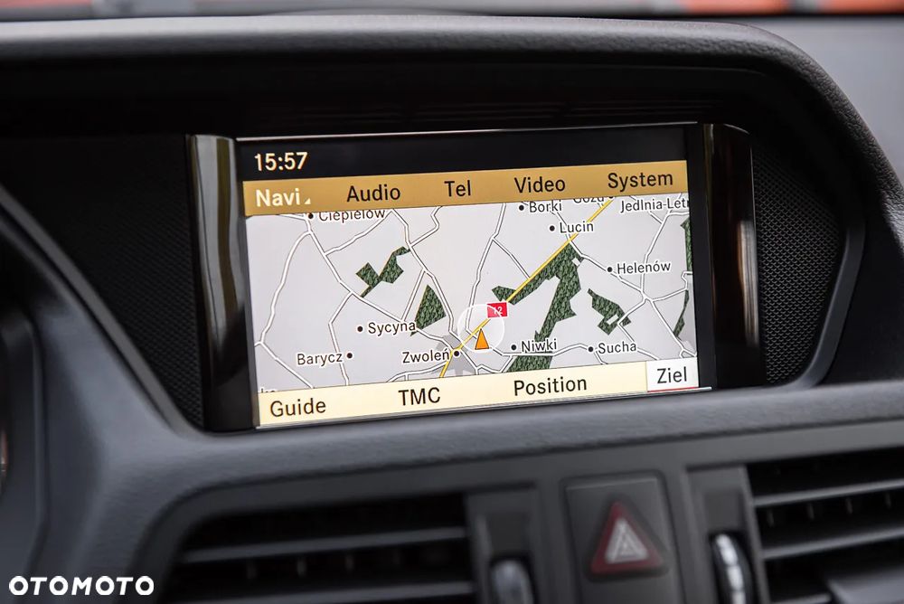 Mercedes-Benz Klasa E 350 CGI Coupe BlueEFFICIENCY 7G-TRONIC Avantgarde - 25