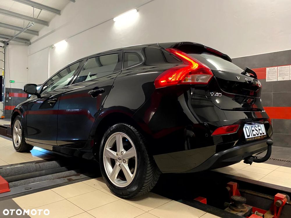 Volvo V40 D2 Drive-E Summum - 11