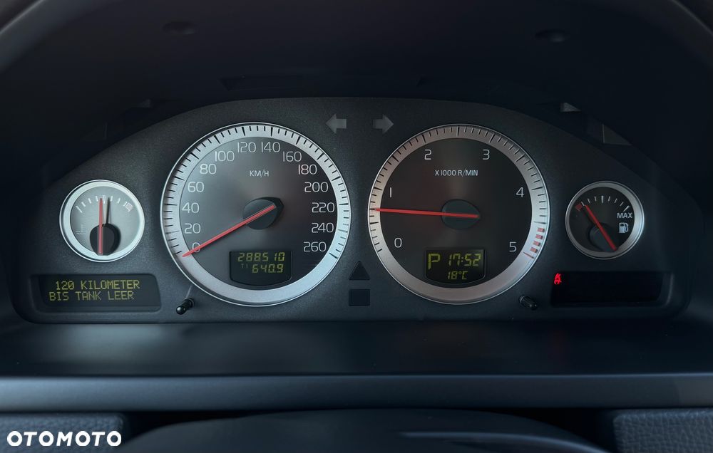 Volvo XC 90 D4 Geartonic Edition Pro - 12