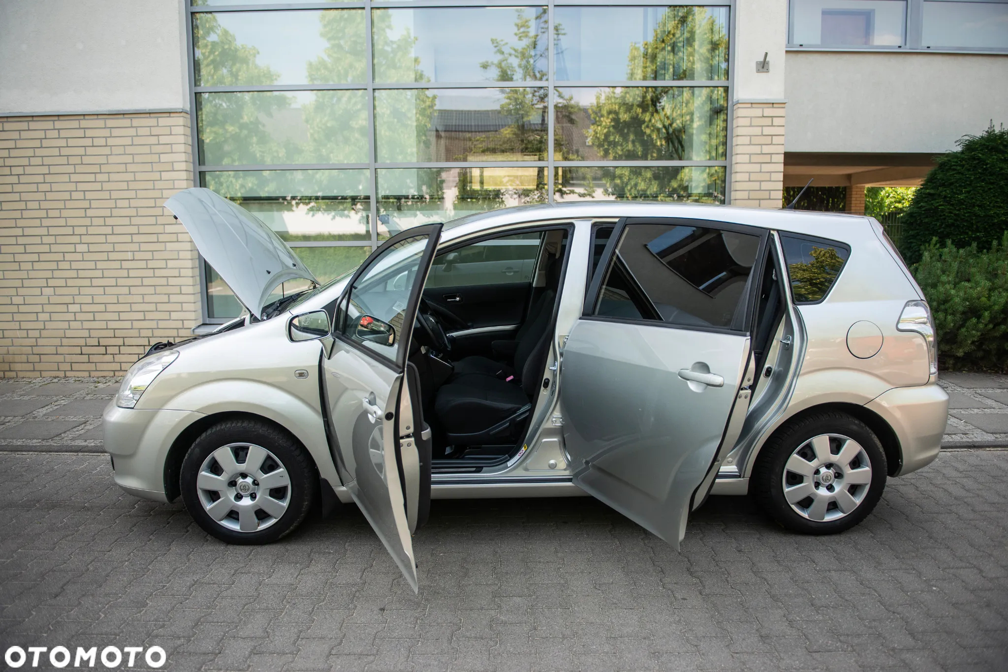 Toyota Corolla Verso 1.8 Premium - 12