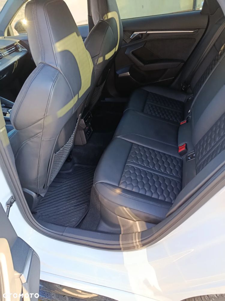 Audi RS3 Limousine TFSI Quattro S tronic - 17