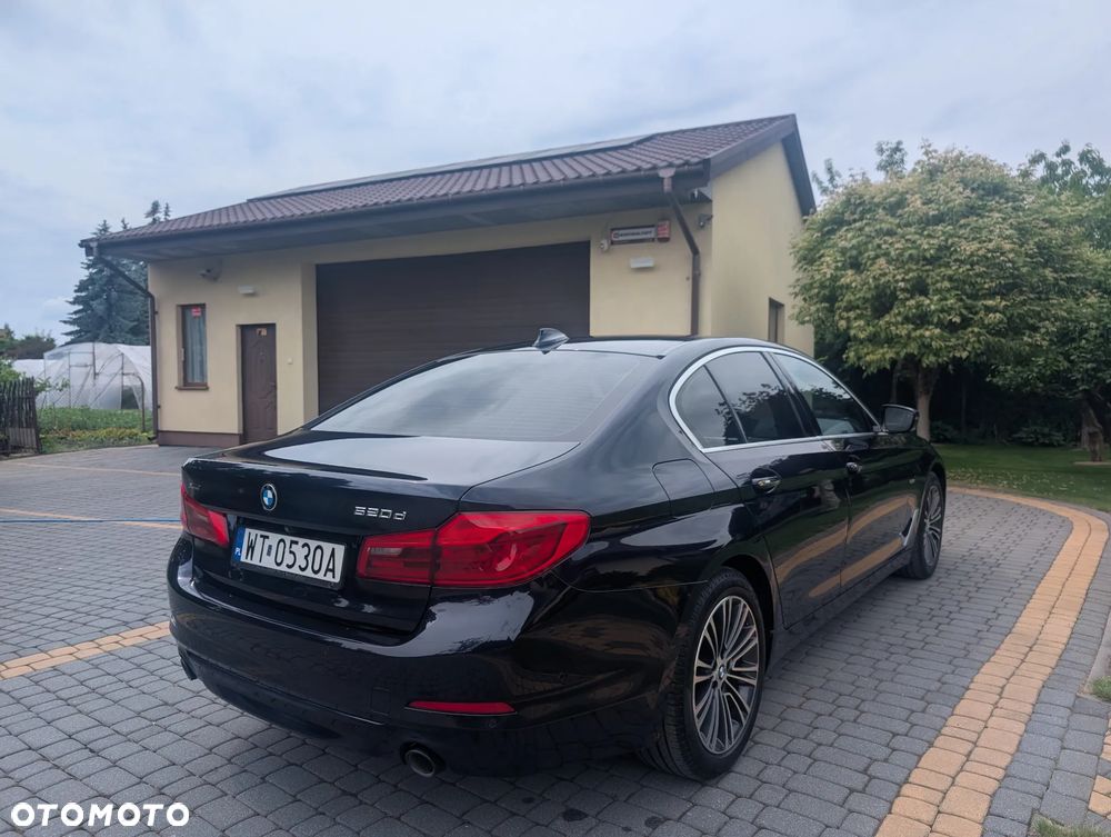 BMW Seria 5 520d xDrive Sport Line sport - 3