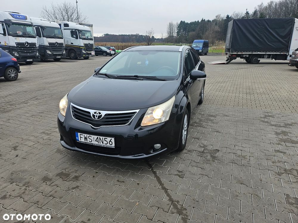 Toyota Avensis 1.8 Sol - 3