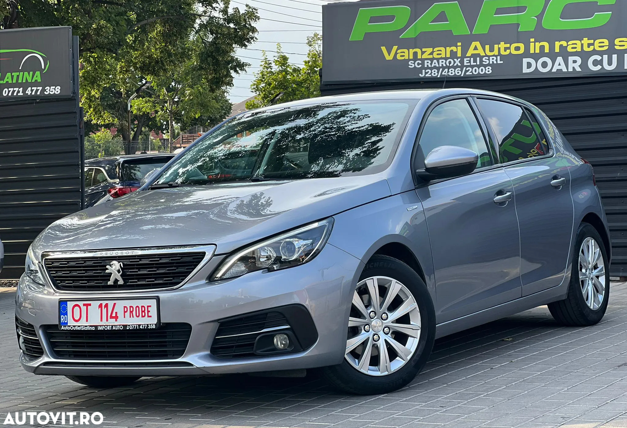Peugeot 308 1.2 L PureTech Turbo S&S Allure - 2