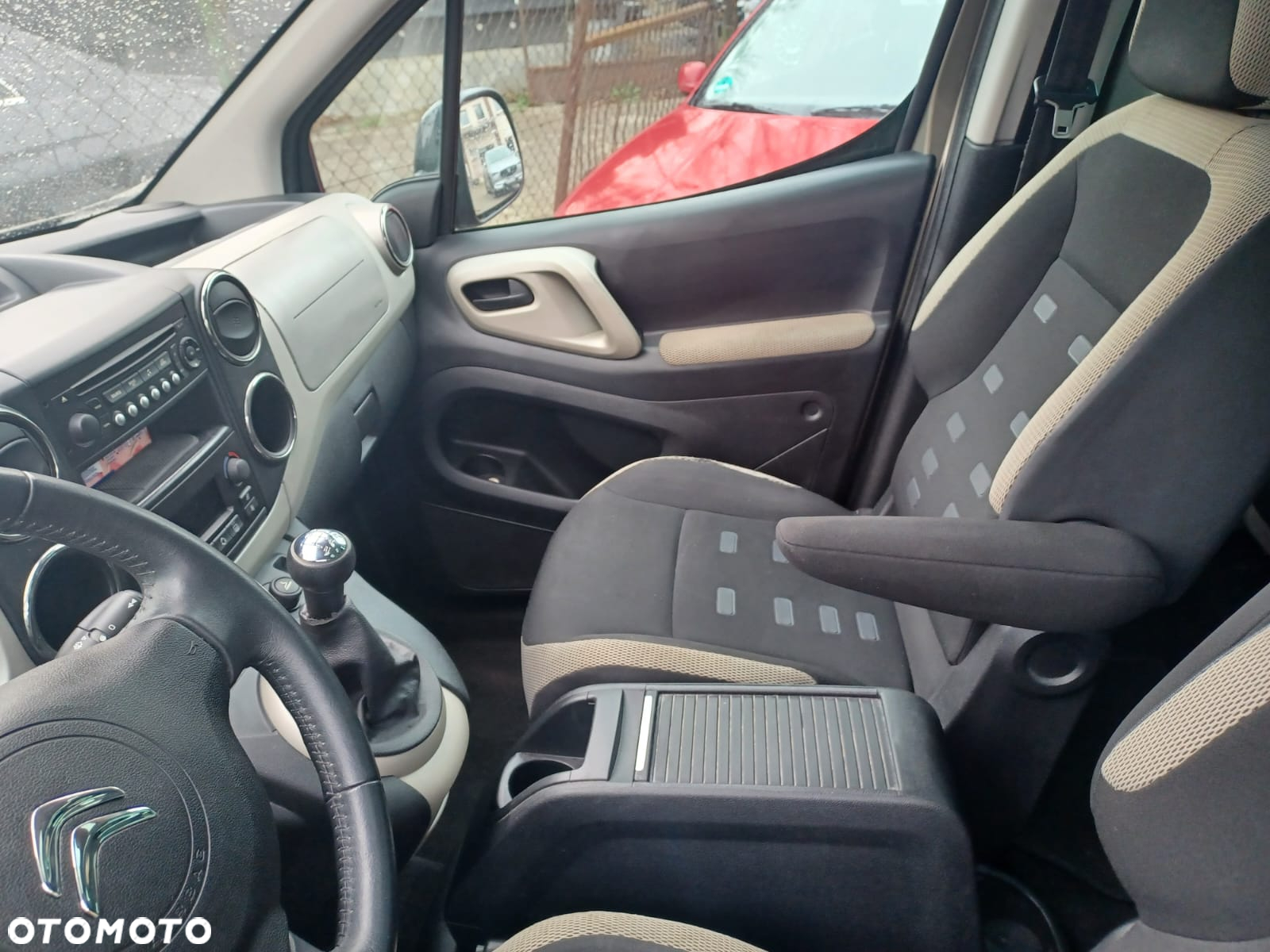 Citroën Berlingo Multispace HDi 115 FAP Selection - 19