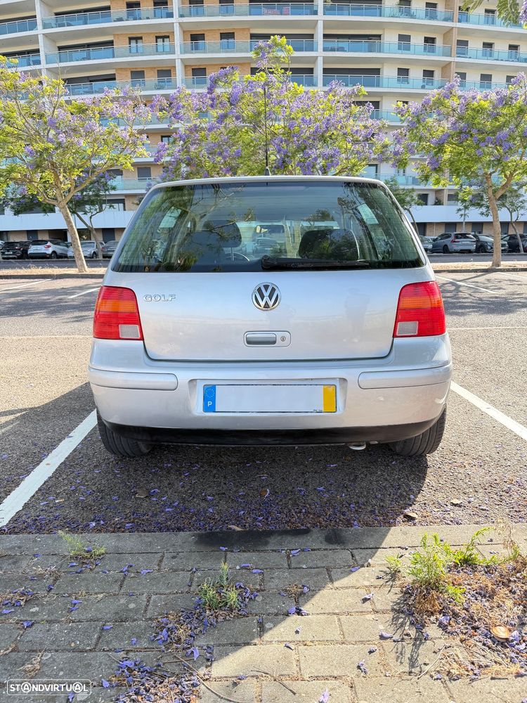 VW Golf 1.4i Conceptline - 16