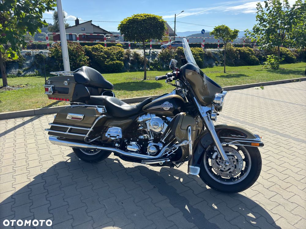 Harley-Davidson Touring Electra Glide - 1