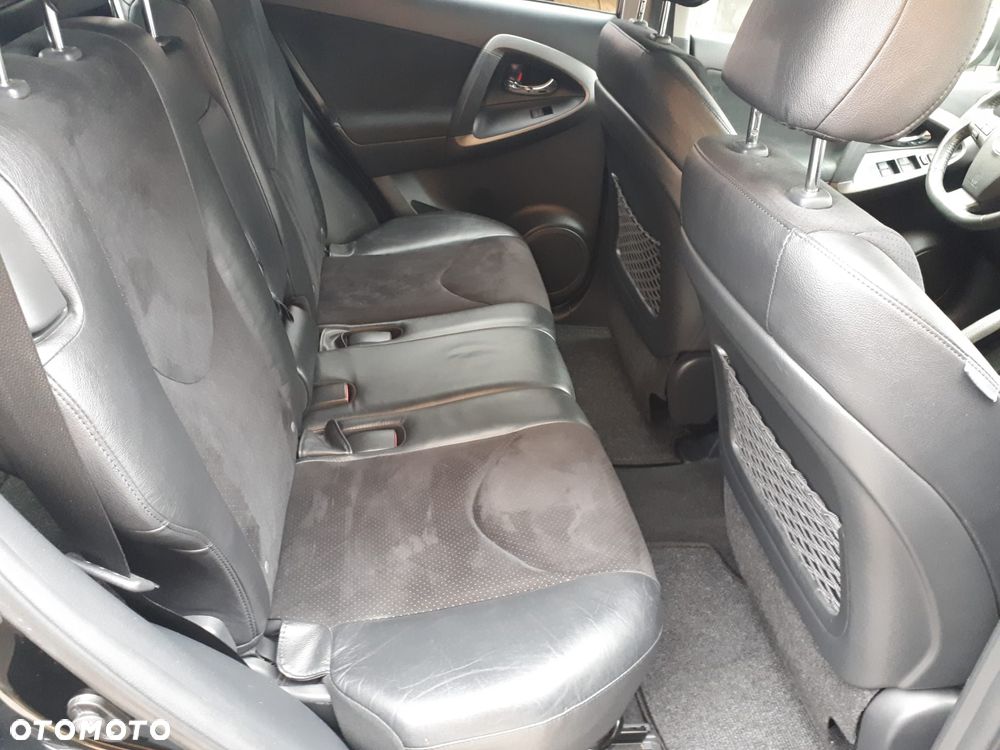 Toyota RAV4 2.0 4x4 Travel - 18