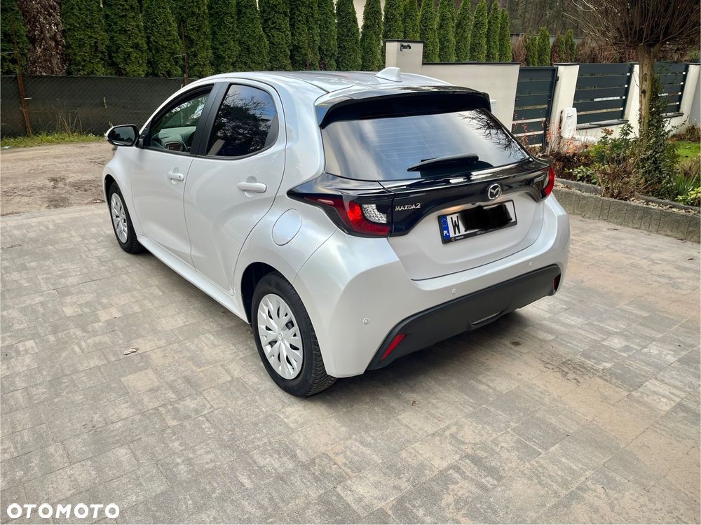 Toyota Yaris Hybrid 1.5 Executive - 4