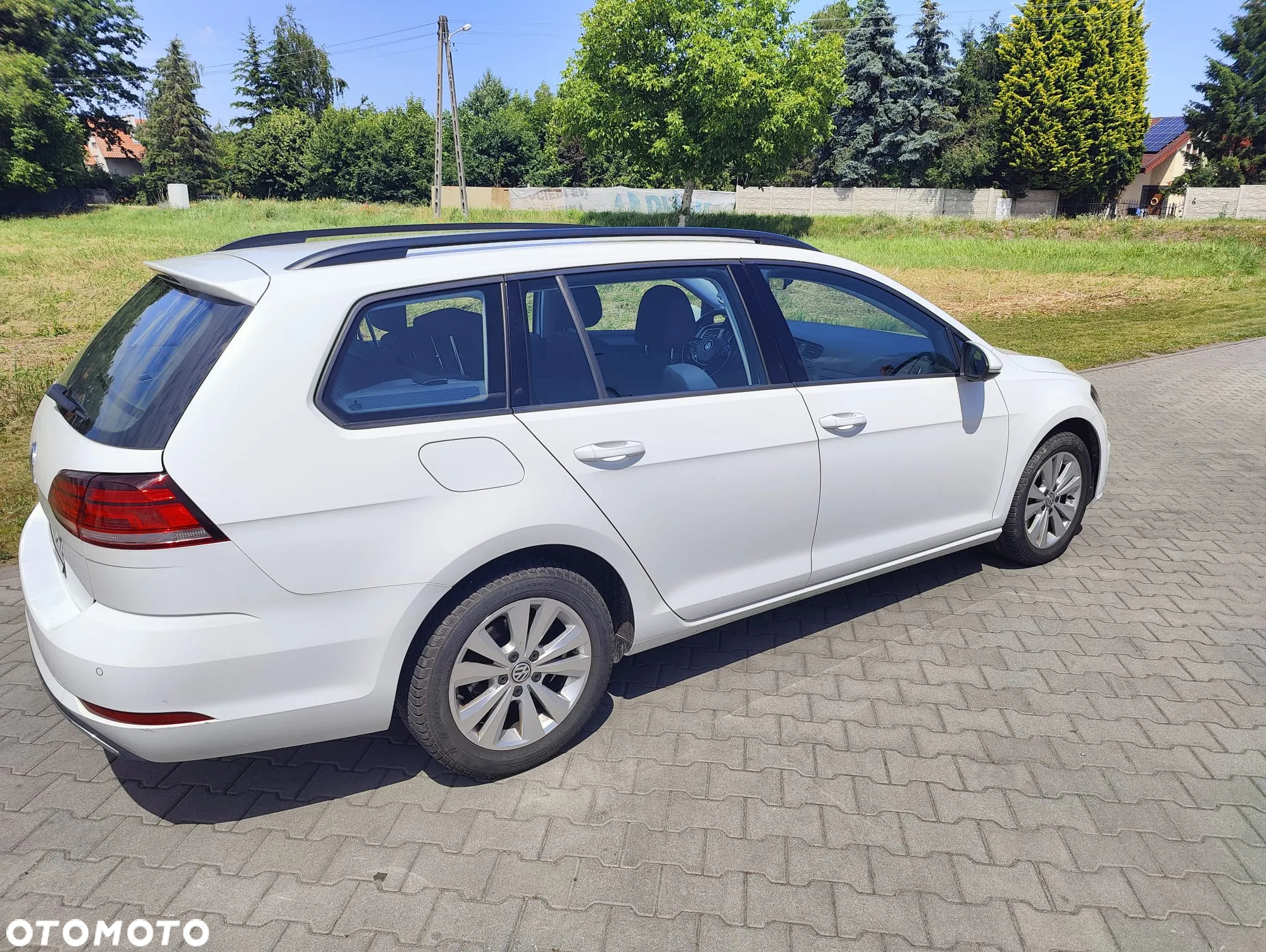 Volkswagen Golf VII 1.6 TDI BMT Comfortline - 6