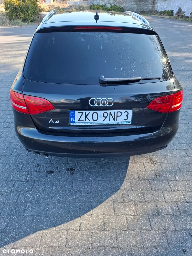 Audi A4 Avant - 5