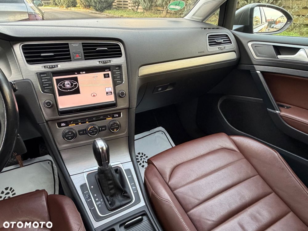 Volkswagen Golf 1.6 TDI (BlueMotion Technology) DSG Trendline - 21