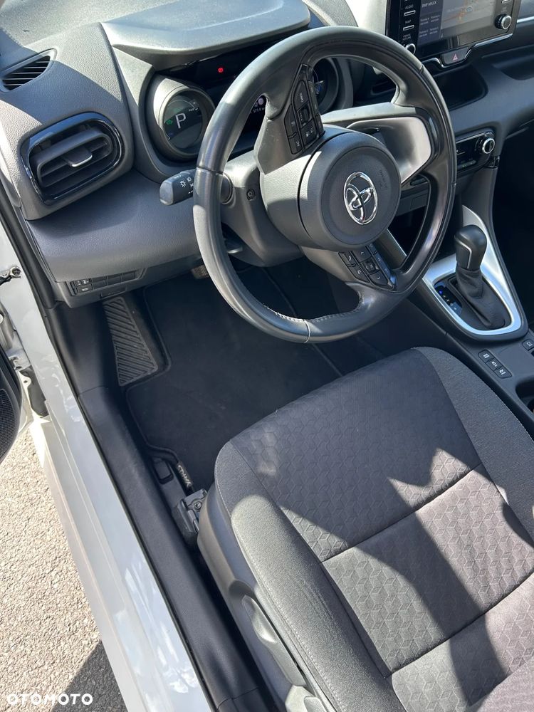 Toyota Yaris 1.5 VVT-i Selection - 9