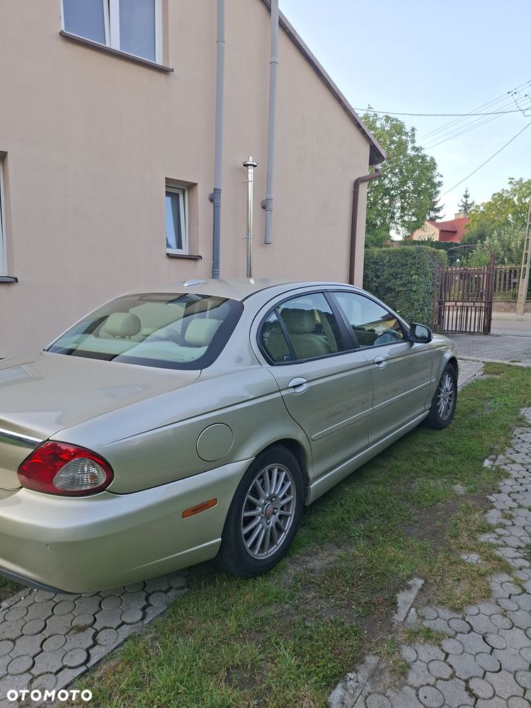 Jaguar X-Type 2.0 D Executive - 7