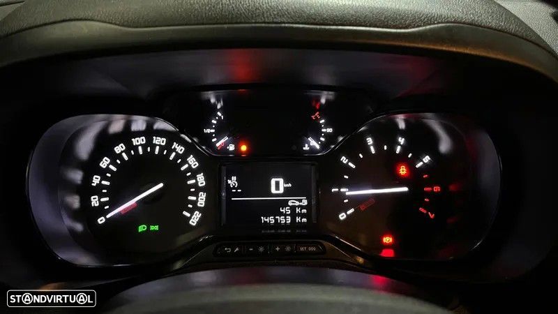 Citroën Berlingo 3 lugares - 7