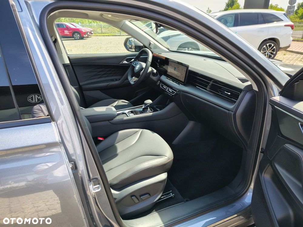 MG HS PHEV 1.5T Exclusive - 13