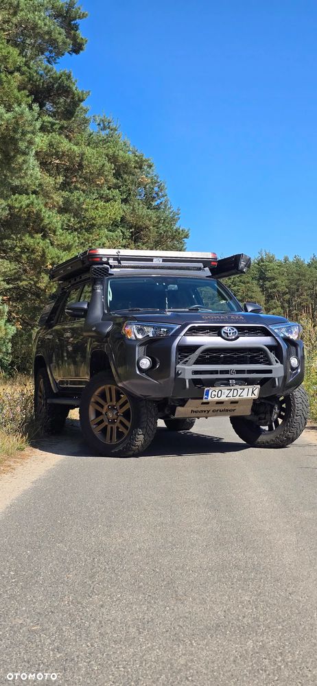 Toyota 4-Runner - 2