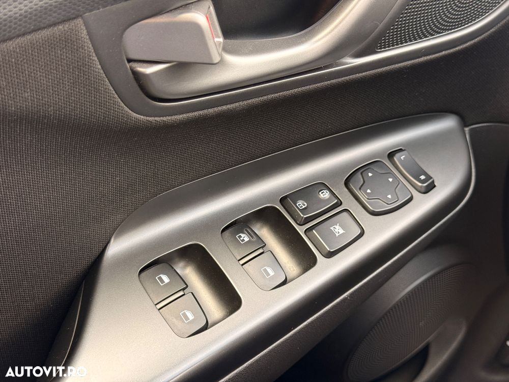 Hyundai KONA 1.0 T-GDI 120 CP 6MT 2WD Highway - 20