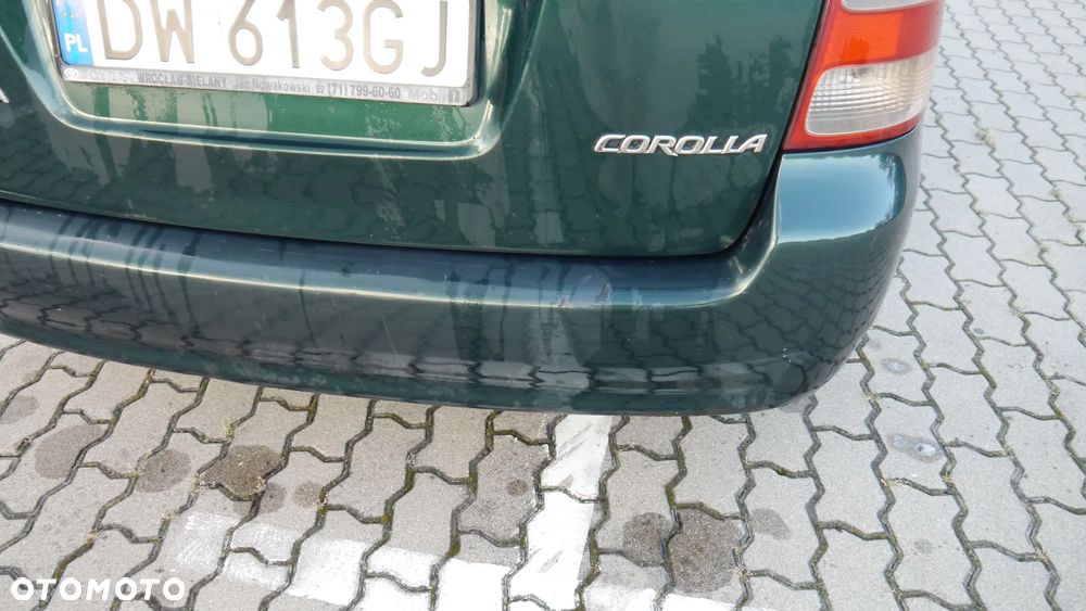 Toyota Corolla - 10