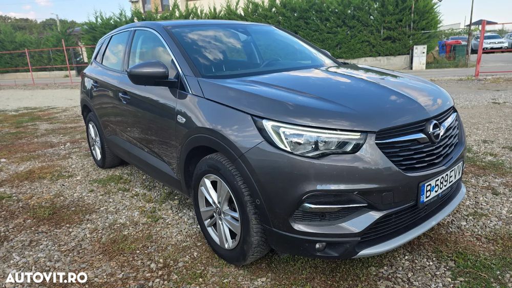 Opel Grandland X 1.2 Turbo START/STOP Aut. Ultimate - 2