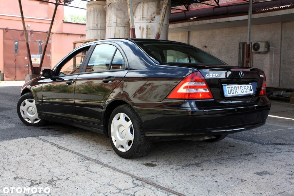 Mercedes-Benz Klasa C 220 CDI Classic - 4