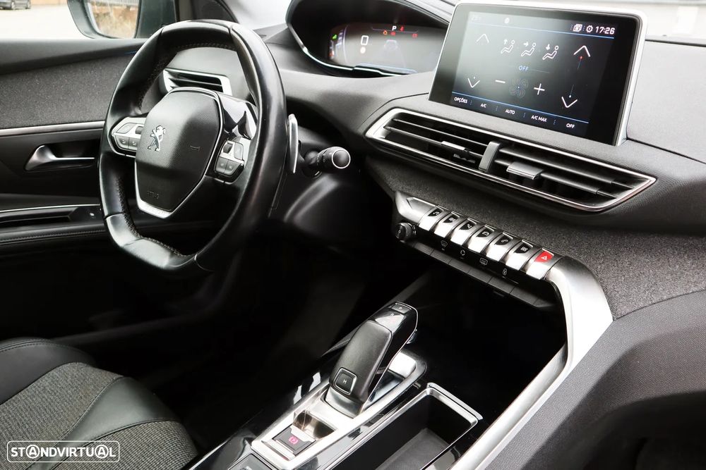 Peugeot 5008 BlueHDI 130 EAT8 Allure - 12