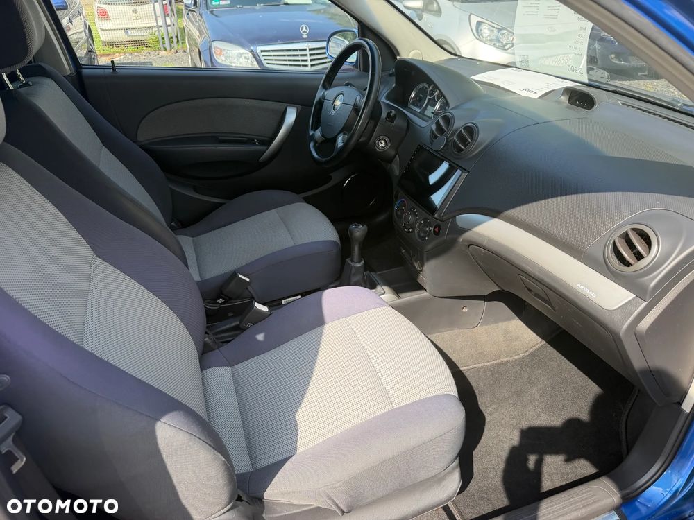 Chevrolet Aveo 1.2 Cool - 12
