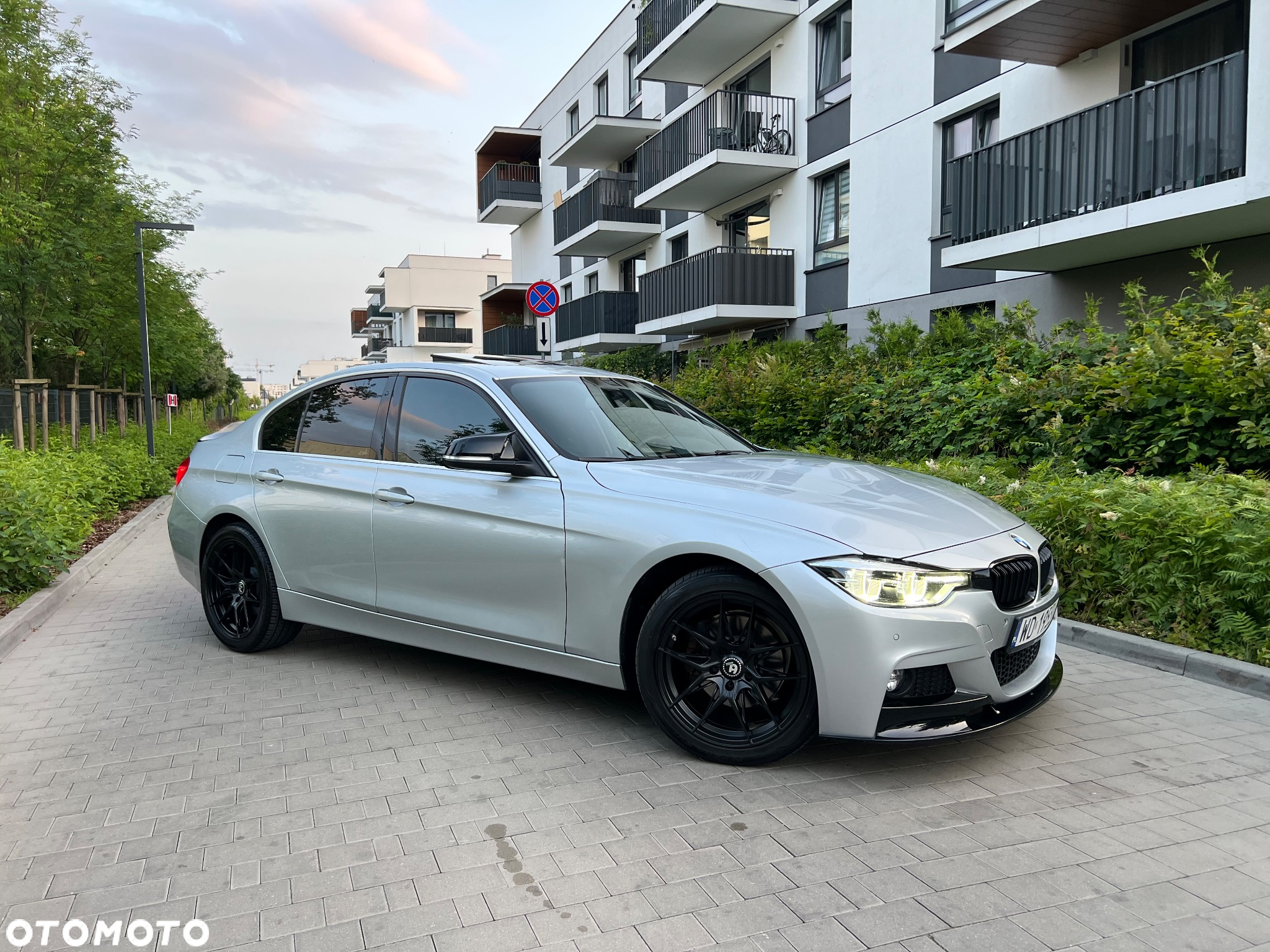 BMW Seria 3 330i - 3