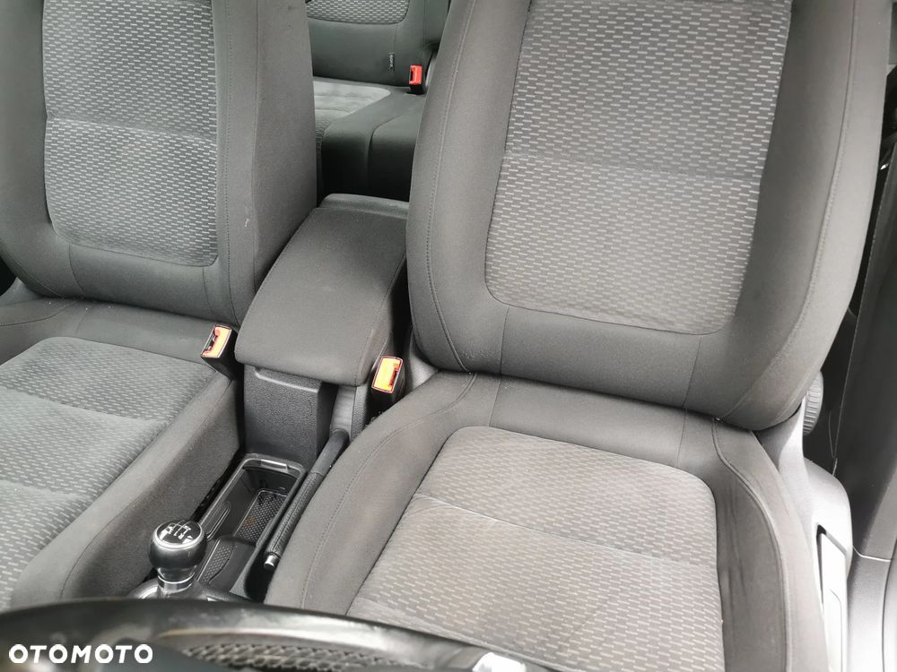 Volkswagen Golf Plus 2.0 TDI DPF Trendline - 14