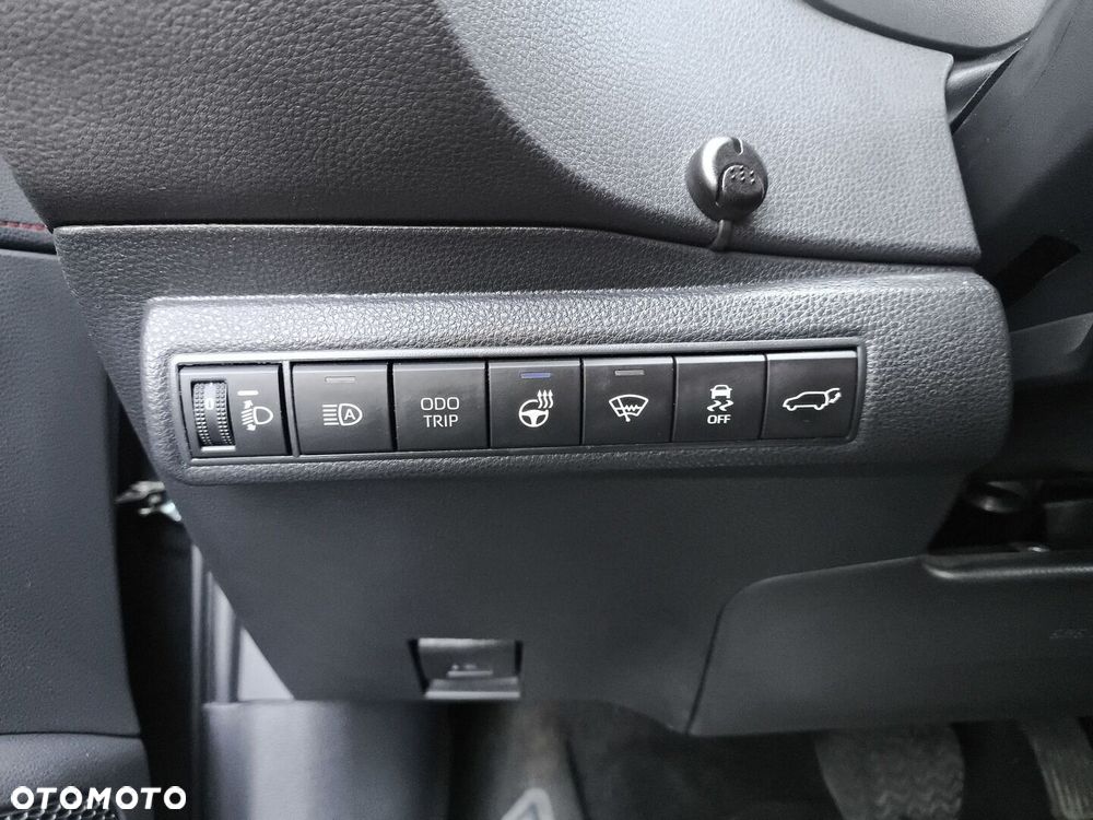 Toyota Corolla 1.8 Hybrid GR Sport Dynamic - 22