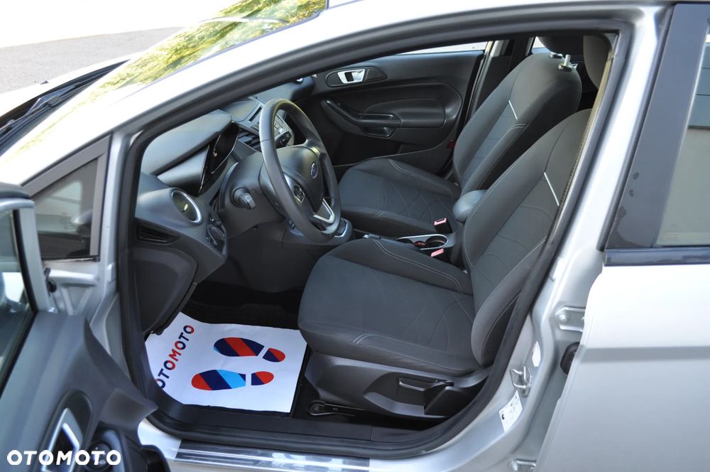 Ford Fiesta 1.25 Champions Edition - 13