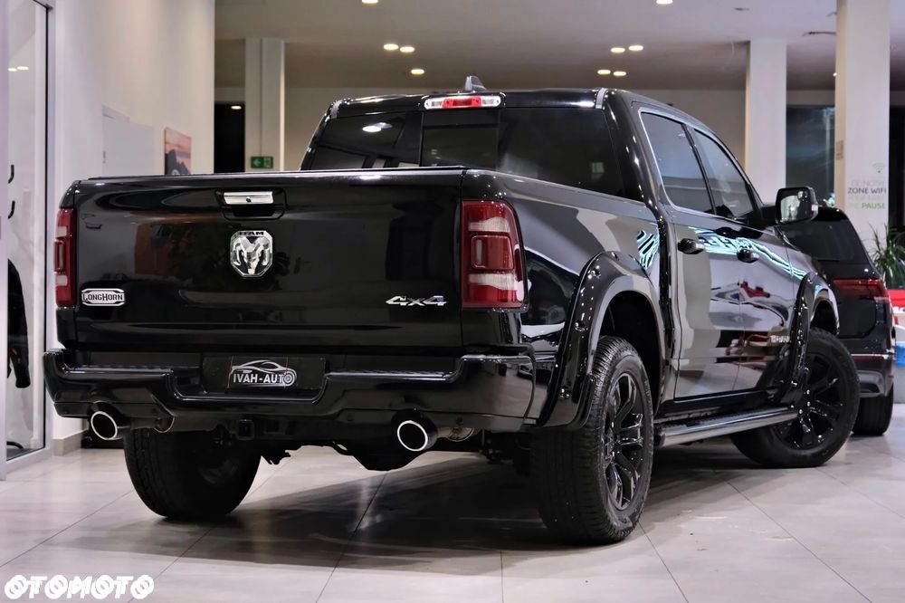 RAM 1500 Crew Cab Longhorn - 14