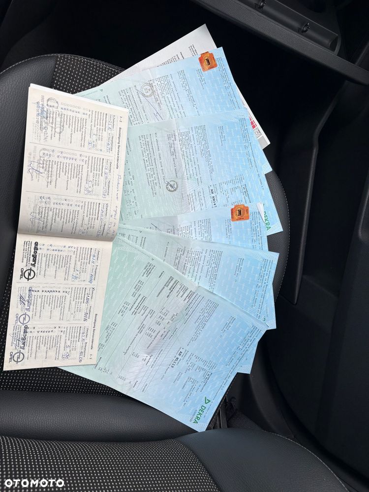 Opel Astra 1.6 Innovation 110 Jahre - 18