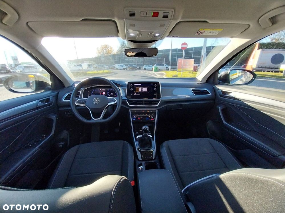 Volkswagen T-Roc - 6