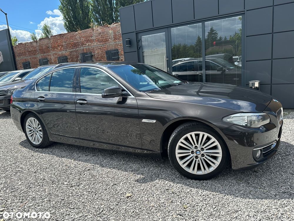 BMW Seria 5 520i Luxury Line - 30