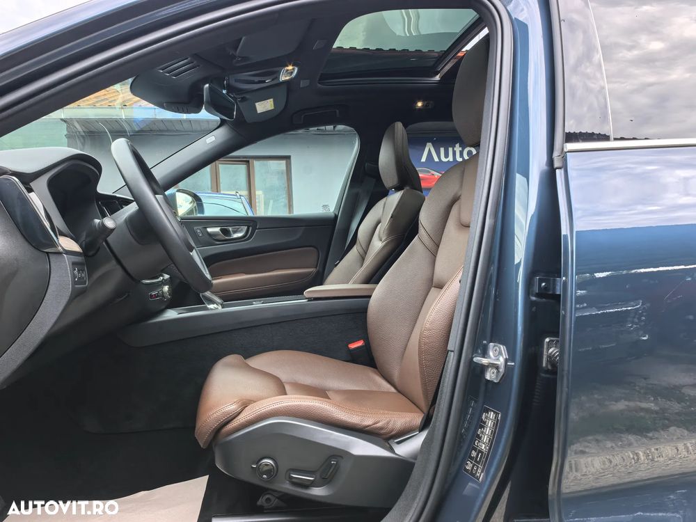 Volvo XC 60 T6 AWD Recharge Geartronic Inscription - 8