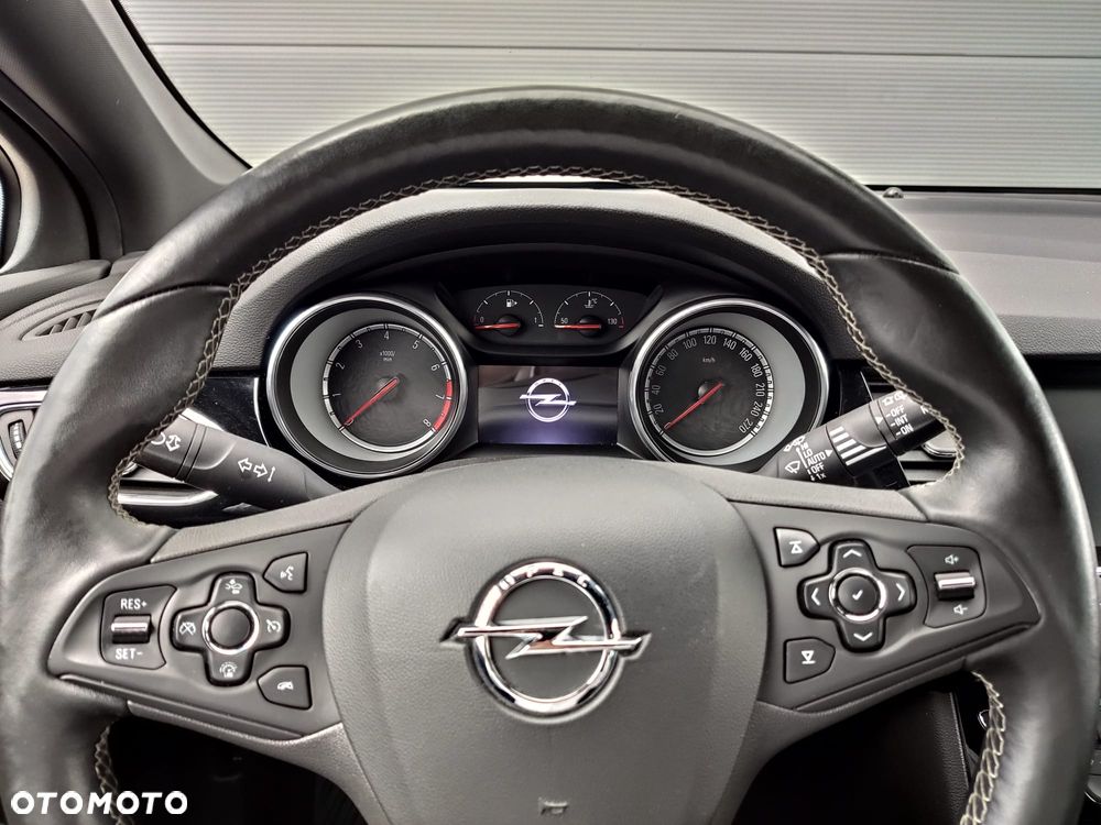 Opel Astra 1.4 Turbo Start/Stop Dynamic - 18
