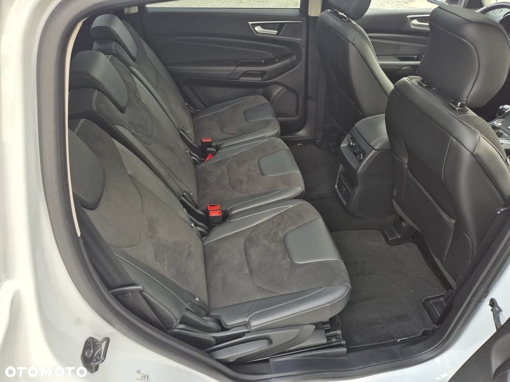 Ford S-Max 2.0 TDCi Titanium - 23