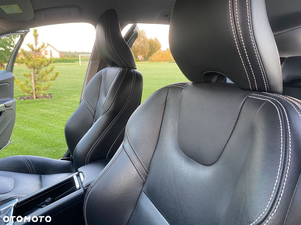 Volvo V60 D3 Drive-E Summum - 23