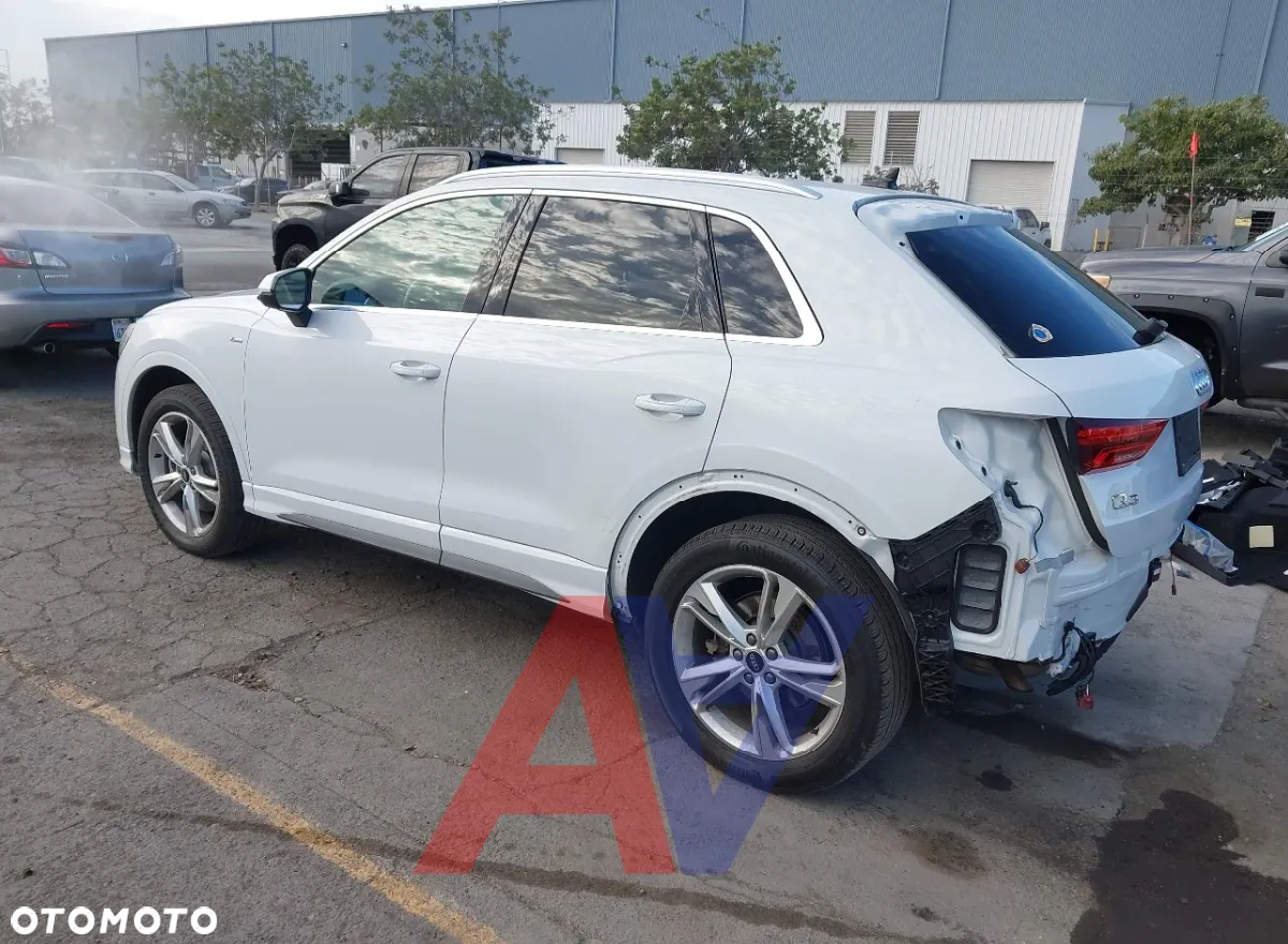 Audi Q3 45 TFSI quattro S tronic S line - 5