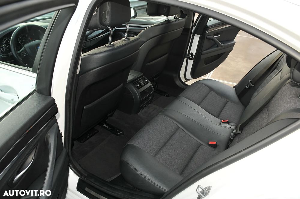 BMW Seria 5 520d Aut. - 5