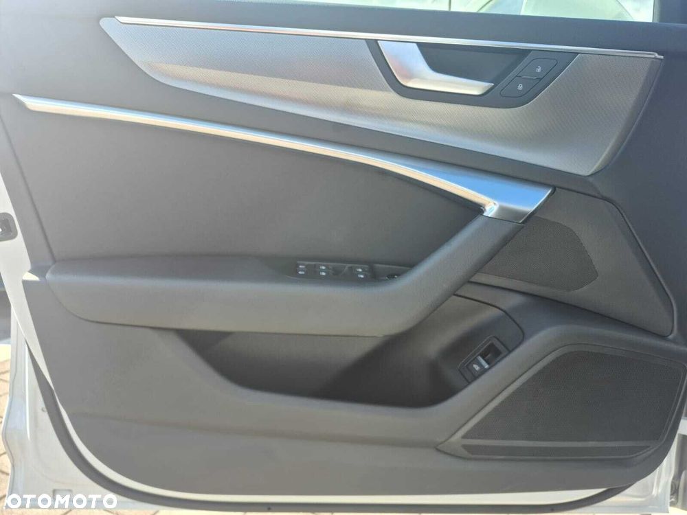 Audi A6 Avant 40 TDI mHEV Quattro S tronic - 14