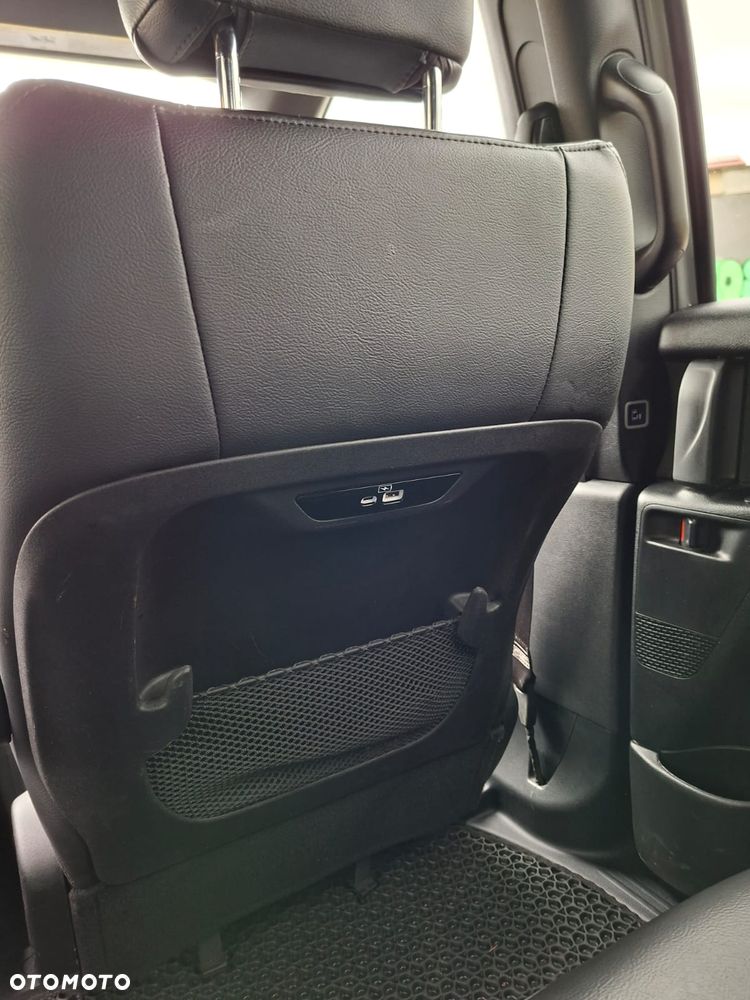 Chrysler Pacifica - 22