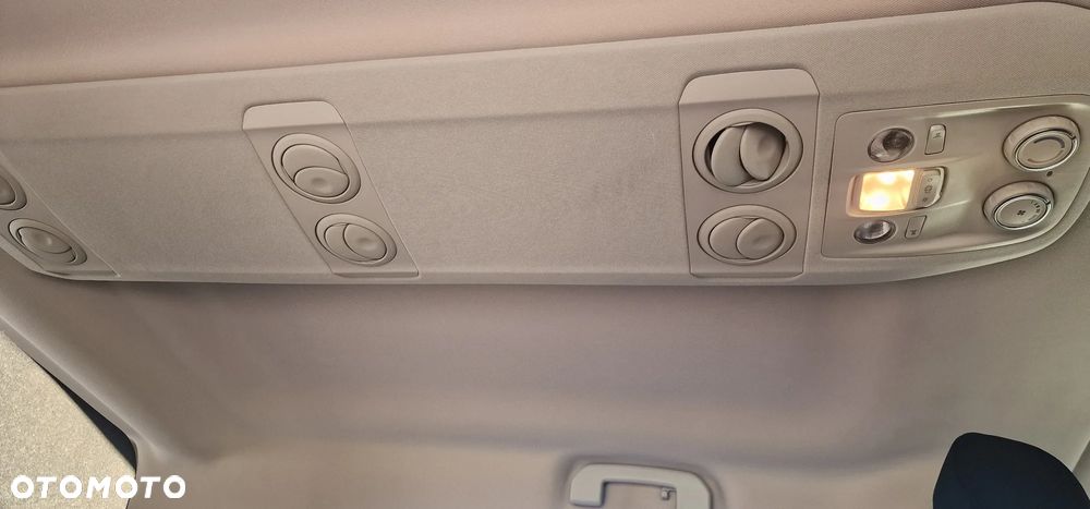 Opel Vivaro Kombi Extra Long 2,8t Enjoy - 12