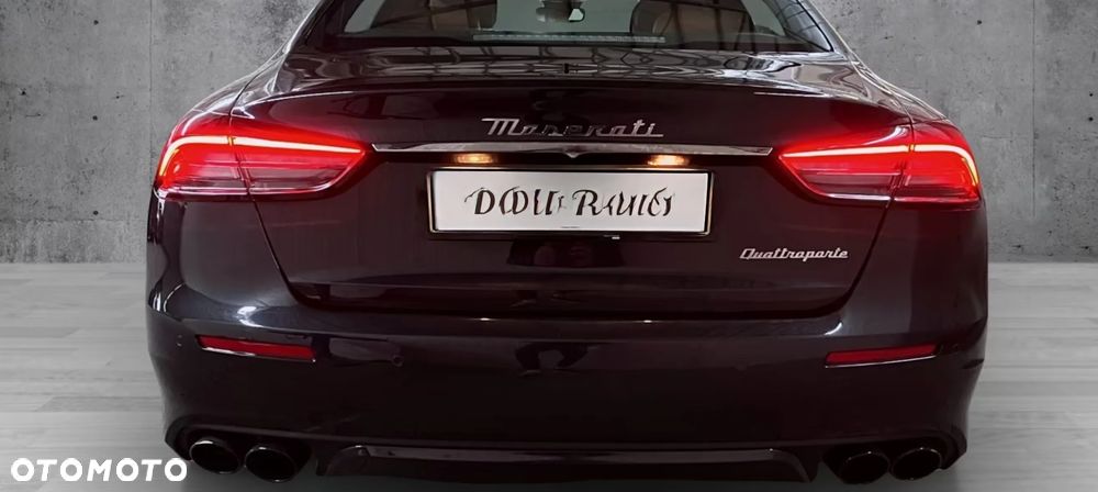 Maserati Quattroporte GranLusso S - 2