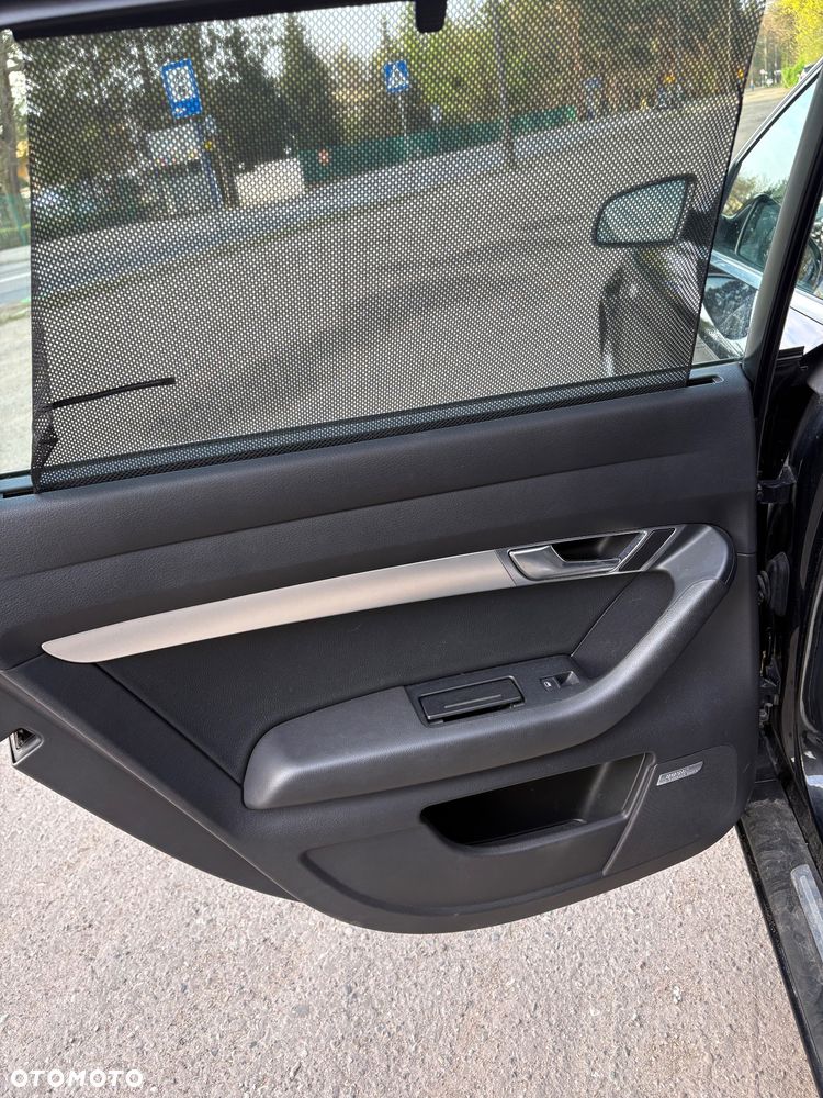 Audi A6 Avant 3.0 TDI tiptronic DPF quattro - 29