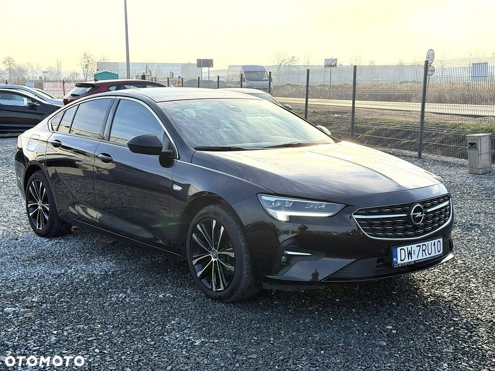 Opel Insignia 2.0 CDTI Business Elegance S&S - 3